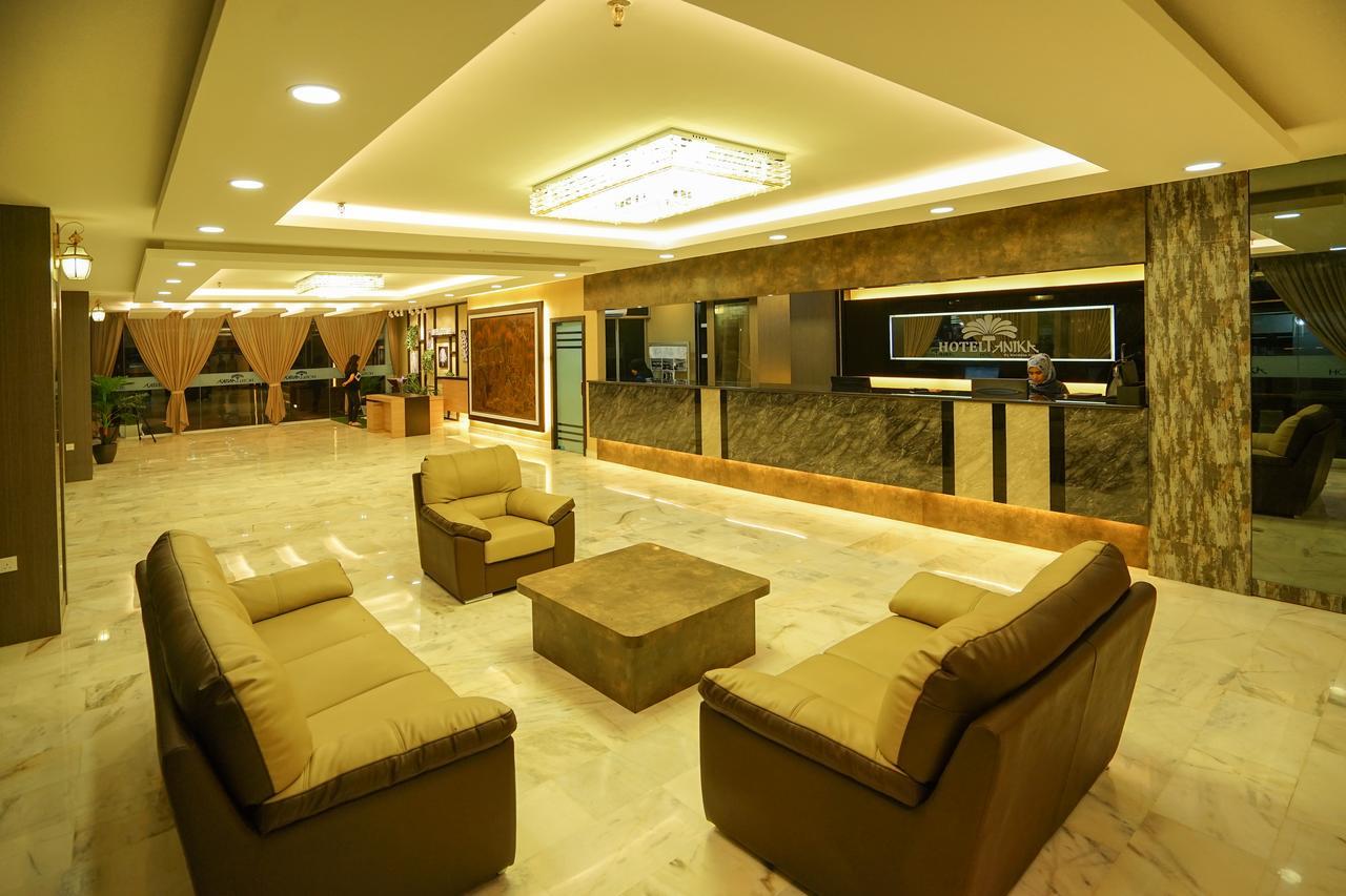 Hotel Anika Kluang Esterno foto