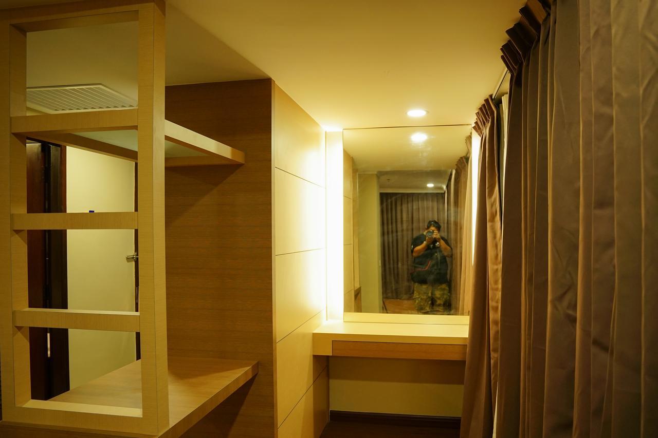 Hotel Anika Kluang Esterno foto
