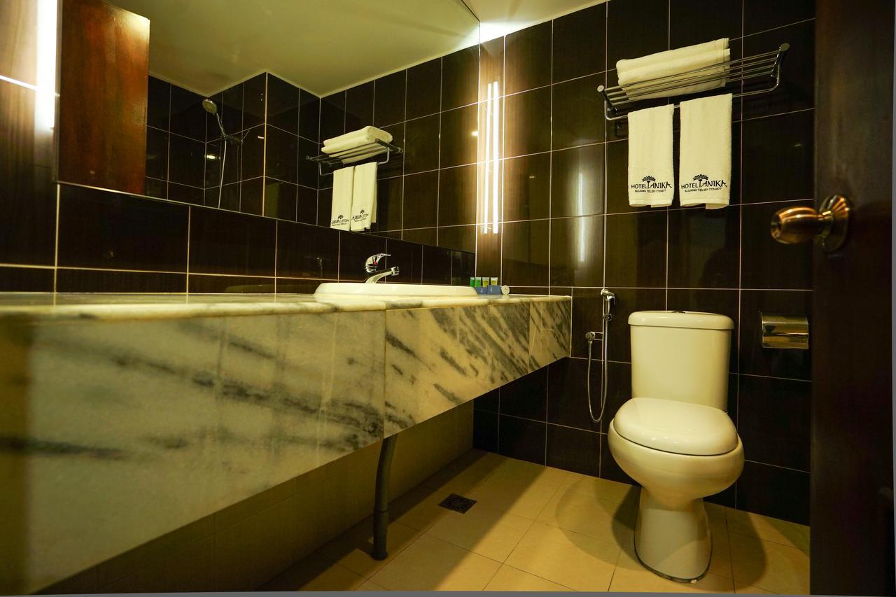 Hotel Anika Kluang Esterno foto