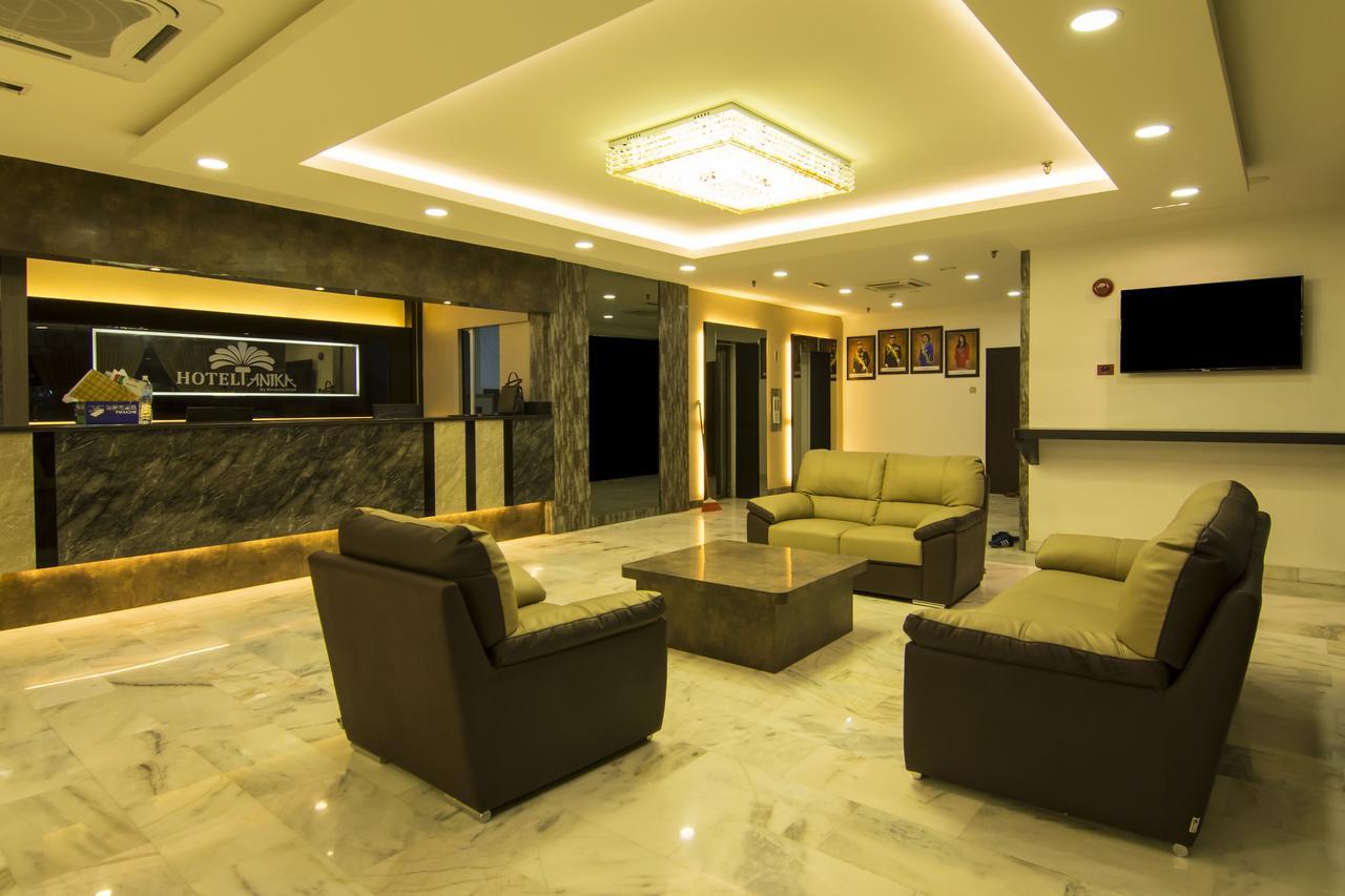 Hotel Anika Kluang Esterno foto