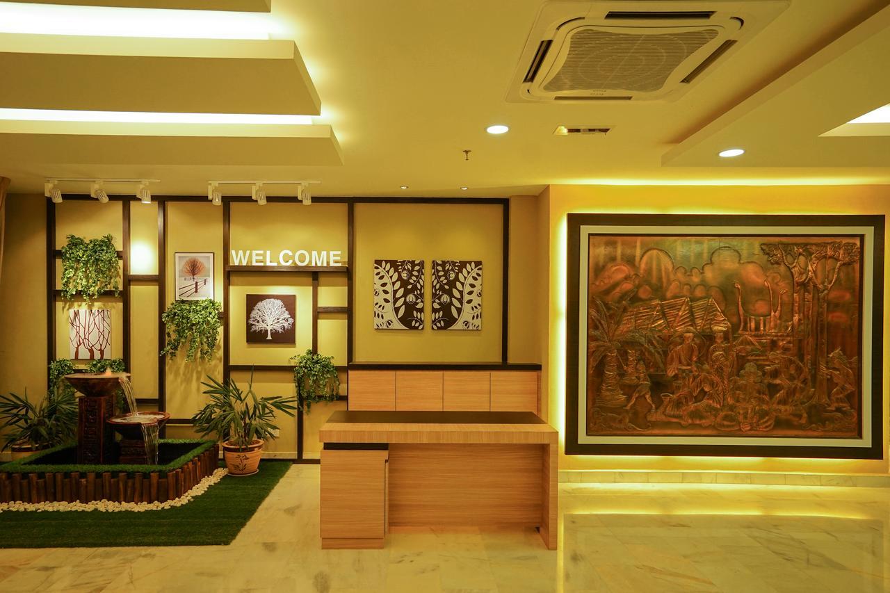 Hotel Anika Kluang Esterno foto